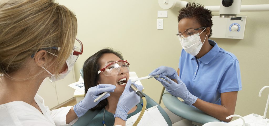 Work as a dental assistant in a clean, quiet health care environment, performing chairside and related dental office and lab procedures.